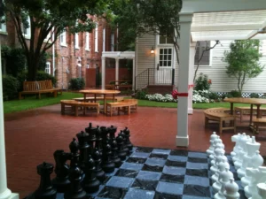 St. George's Episcopal School's Outdoor Common Area