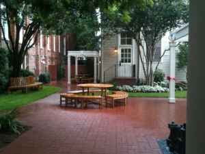 St. George's Episcopal School's Outdoor Common