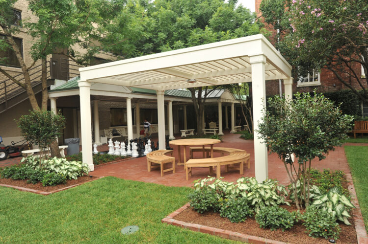 St George Episcopal School outdoor classroom and common area