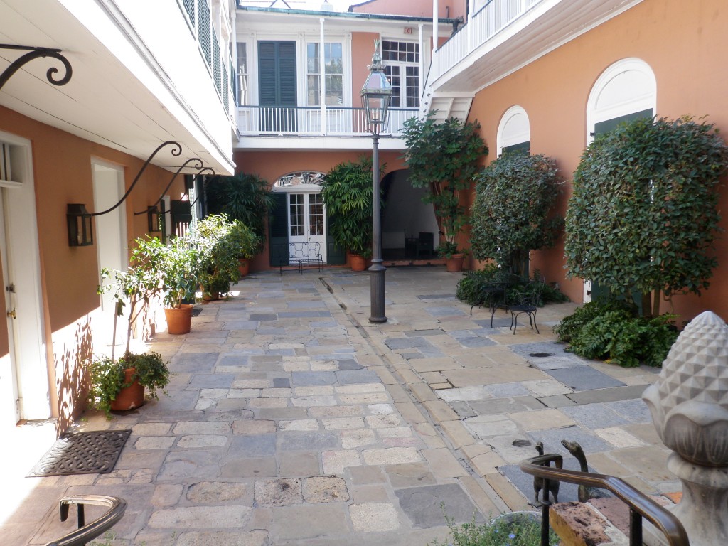 new orleans courtyard